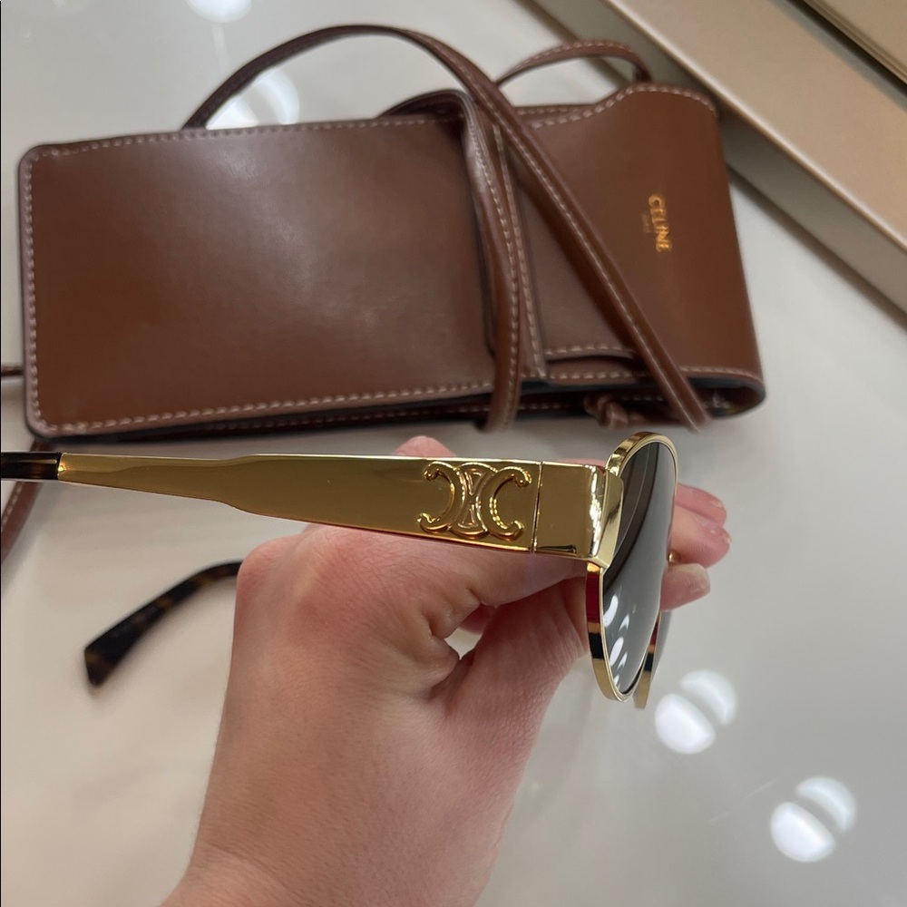Celine Metal Triomphe Oval Sunglasses with Brown Leather Case - Picture 3 of 9